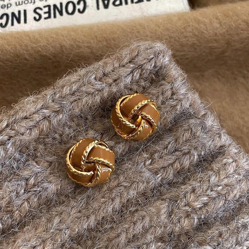 Women's Retro Earrings Simple And Versatile Accessories