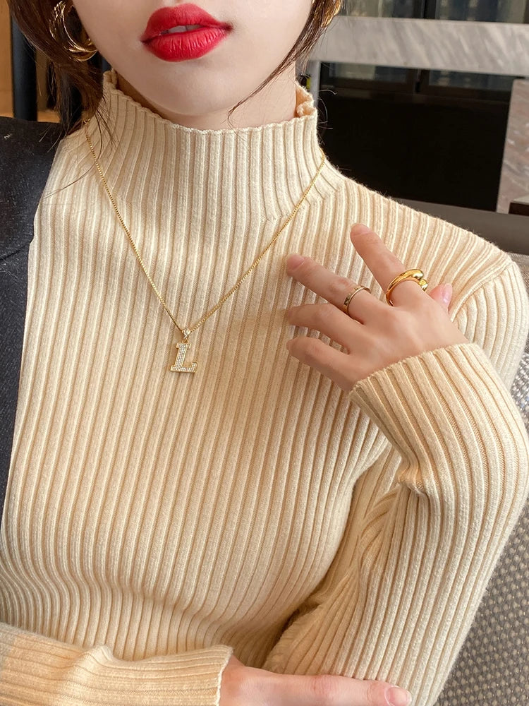 Women Solid Knitted Turtlneck Sweater Top