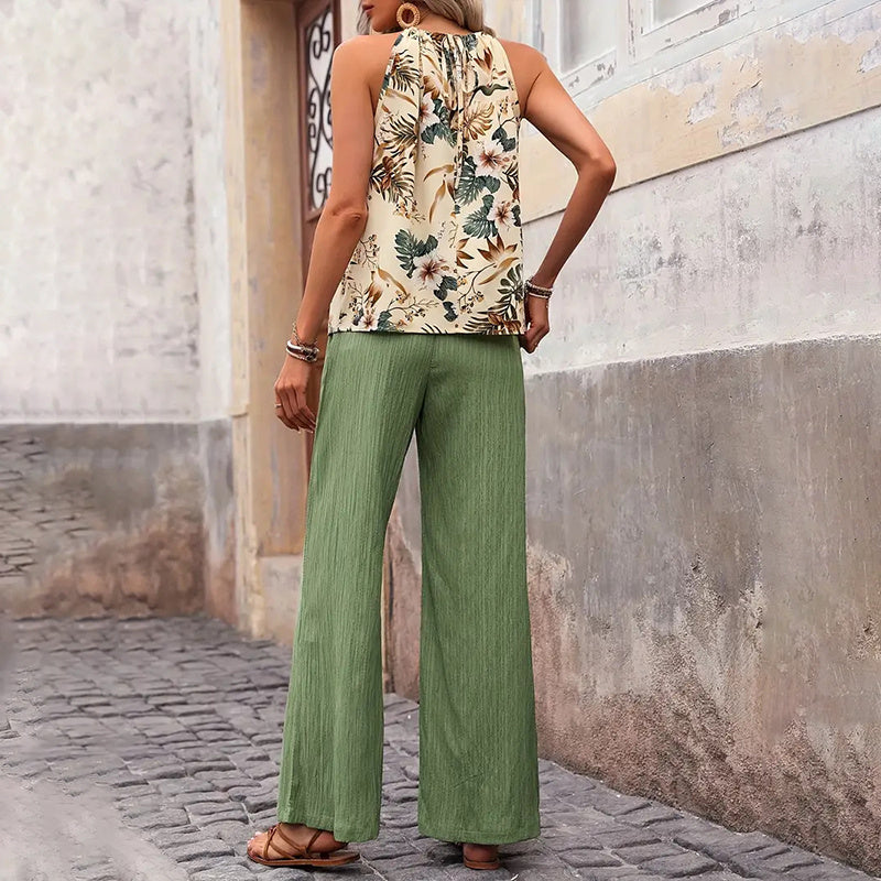 Women's 2 Piece Summer Outfit With Halter Neck Crop Tops and Wide Leg Pants