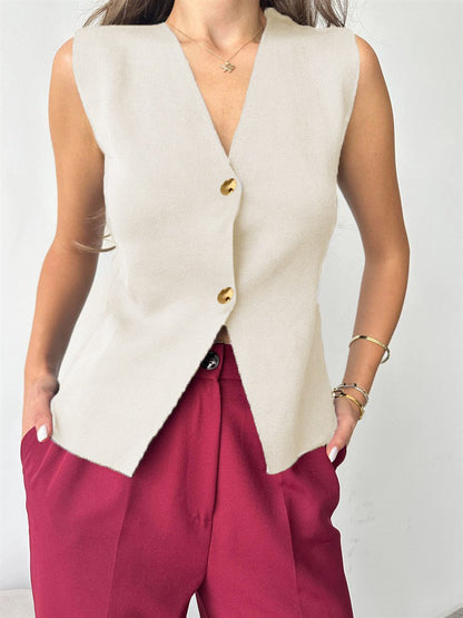 Metal Buckle Slit Knitted Vest Cardigan