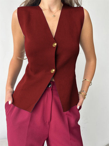 Metal Buckle Slit Knitted Vest Cardigan